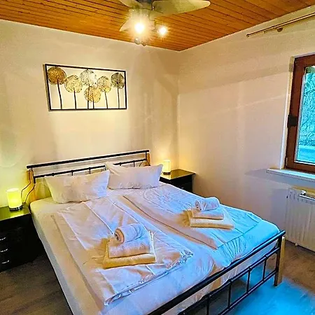 Hotell Gemuetlicher In Der Rhoen